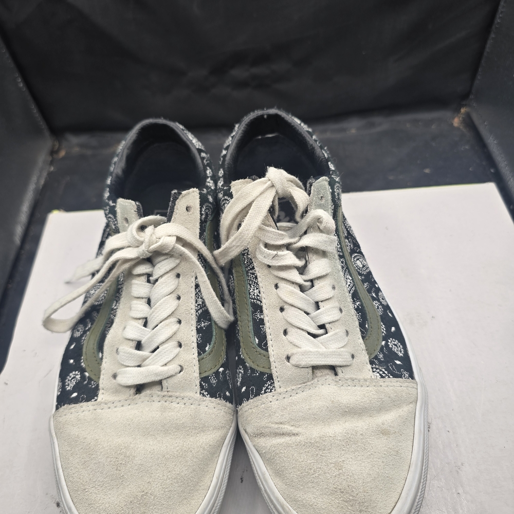 Vans Black and Green Patterned Sneakers